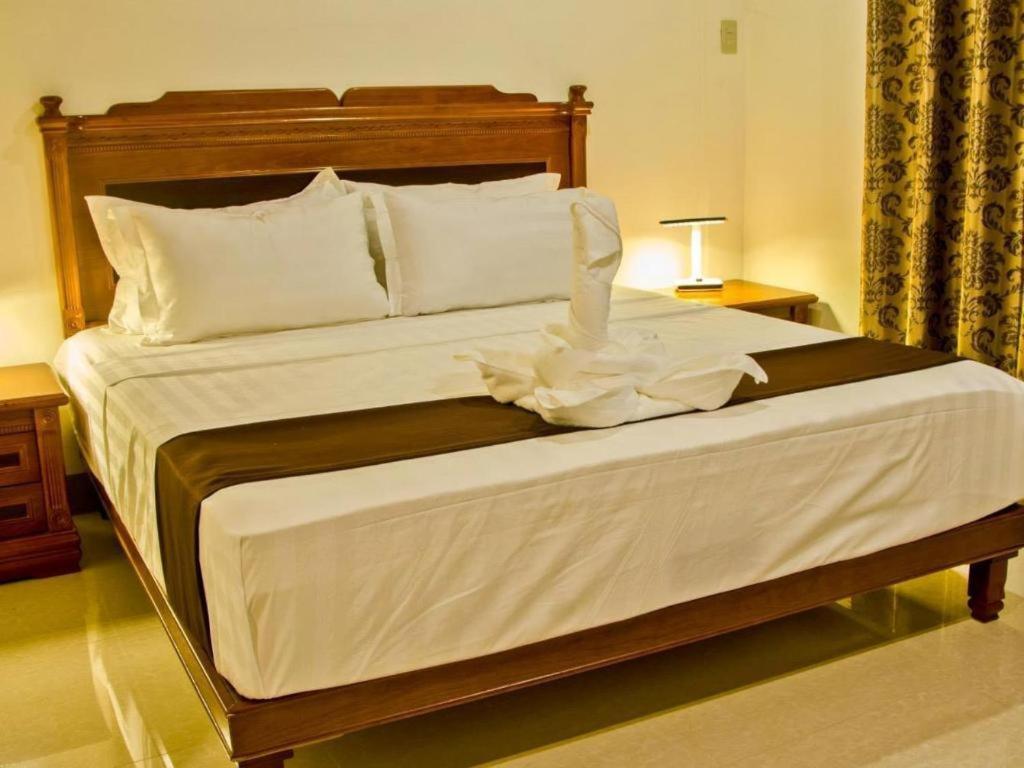 The Premiere Business Hotel Kalibo Eksteriør bilde